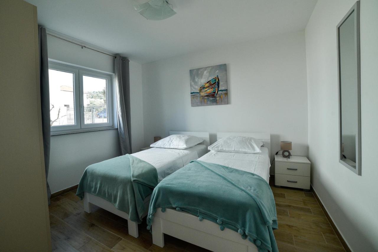 Holiday Home Mb Ražanj 外观 照片