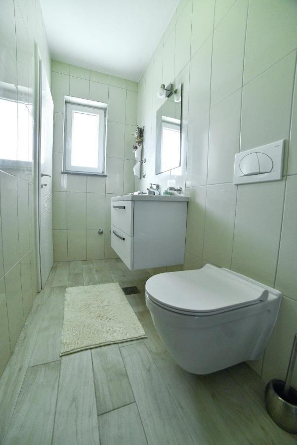 Holiday Home Mb Ražanj 外观 照片