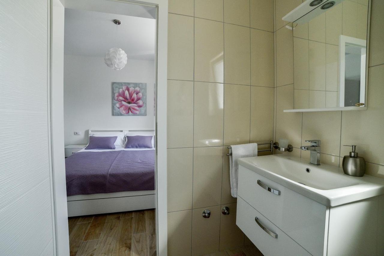 Holiday Home Mb Ražanj 外观 照片