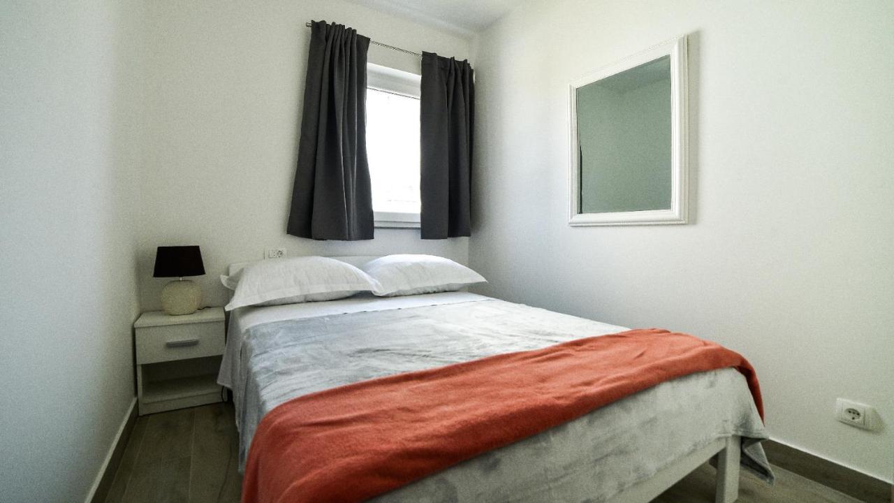 Holiday Home Mb Ražanj 外观 照片