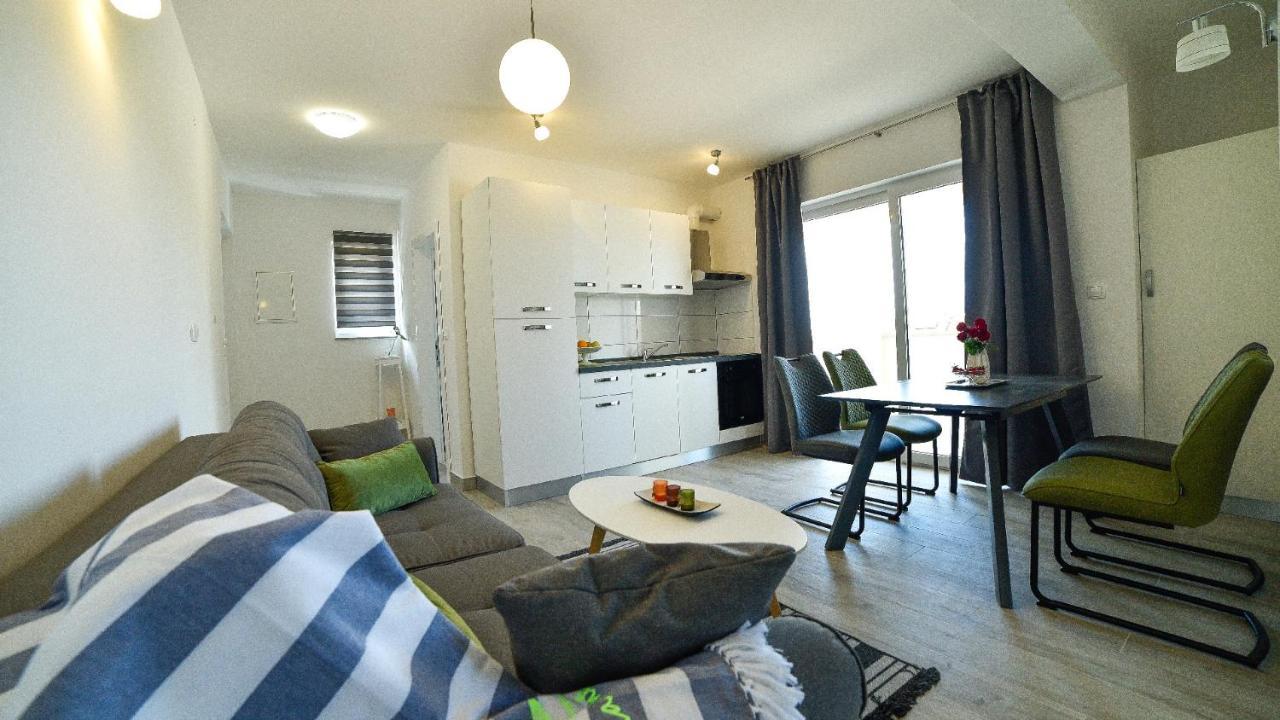 Holiday Home Mb Ražanj 外观 照片