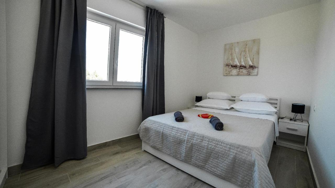 Holiday Home Mb Ražanj 外观 照片