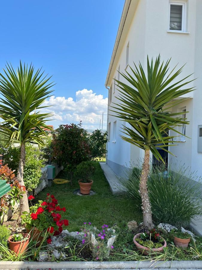 Holiday Home Mb Ražanj 外观 照片