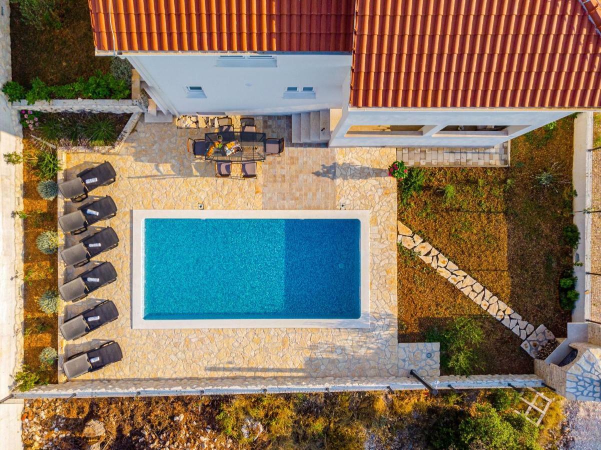 Holiday Home Mb Ražanj 外观 照片
