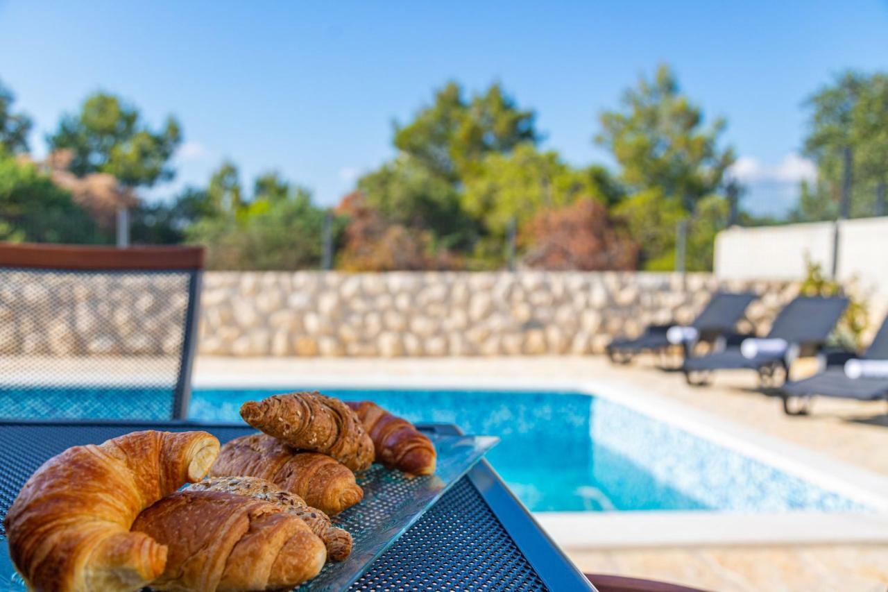 Holiday Home Mb Ražanj 外观 照片