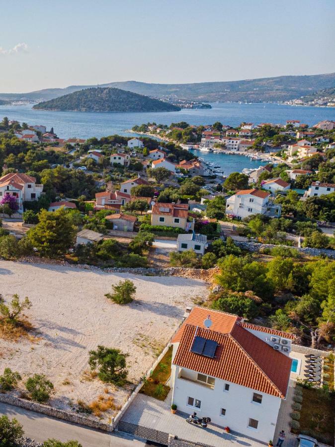 Holiday Home Mb Ražanj 外观 照片