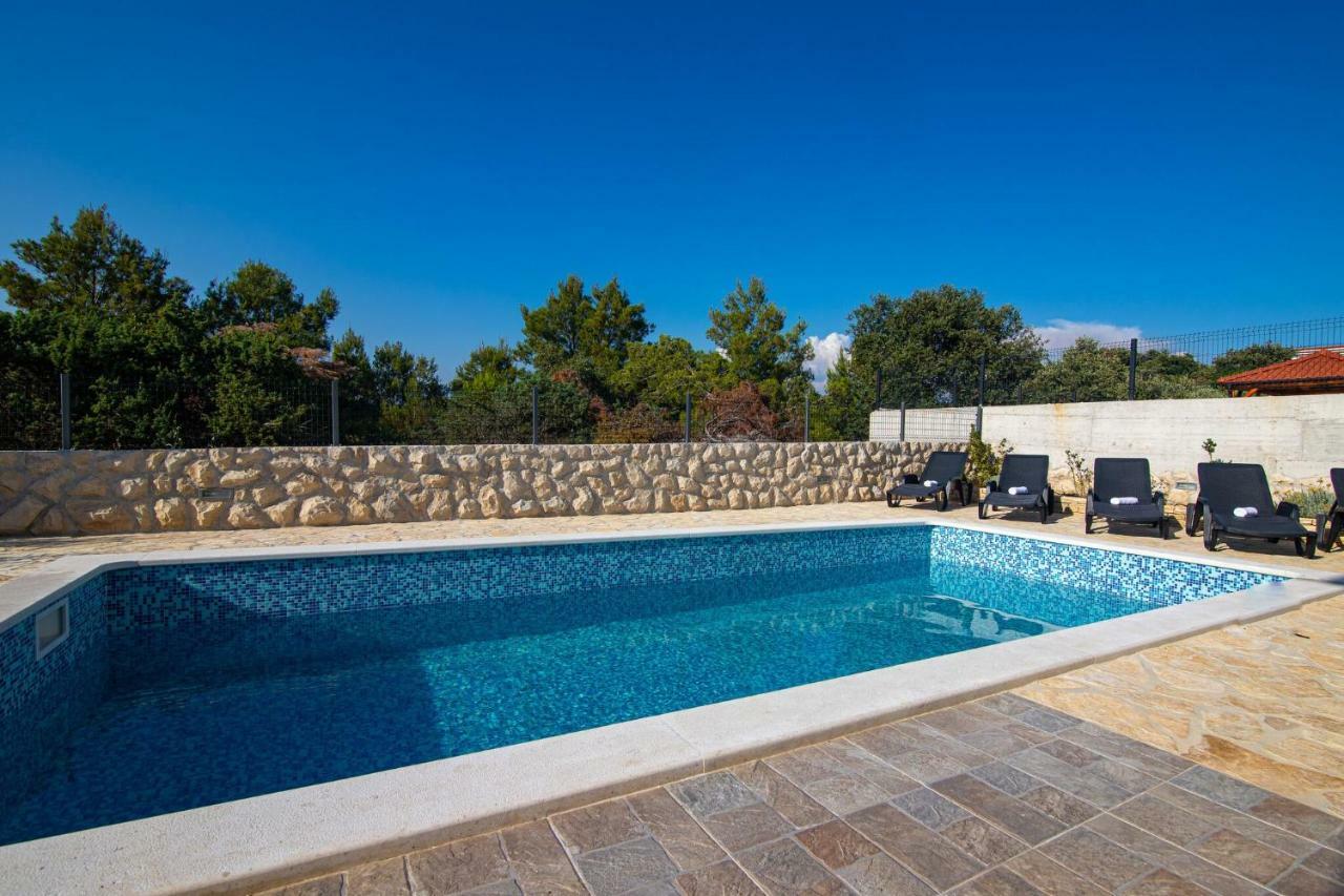 Holiday Home Mb Ražanj 外观 照片